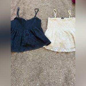 La Hearts and American Eagle Charcoal/Beige Smocked Top